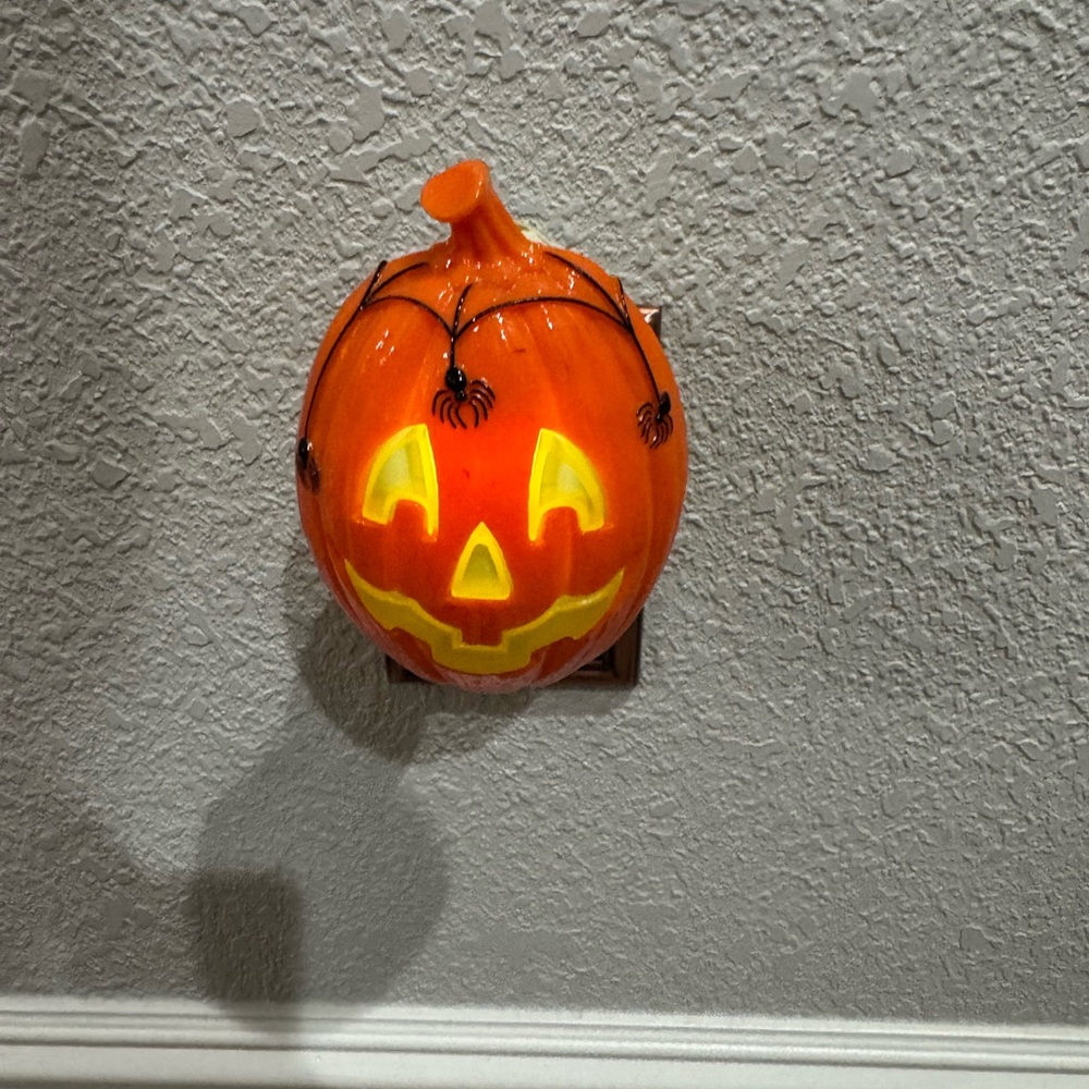 Vintage Halloween Pumpkin Bath & Body Works slatkin and company